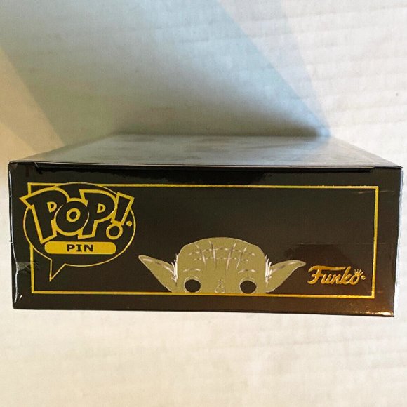 Stars Wars Yoda #23 Funko Pop Pin Enamel With Stand - Picture 7 of 8